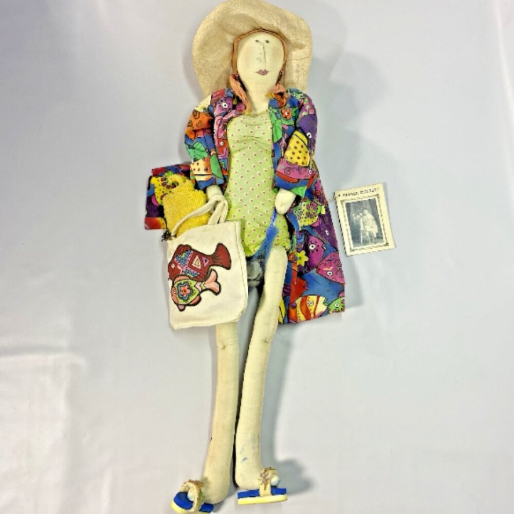 Carmen Manago Doll With Beach Hat and Beach Bag Decorative 2001 DCM3004 w/ Tag